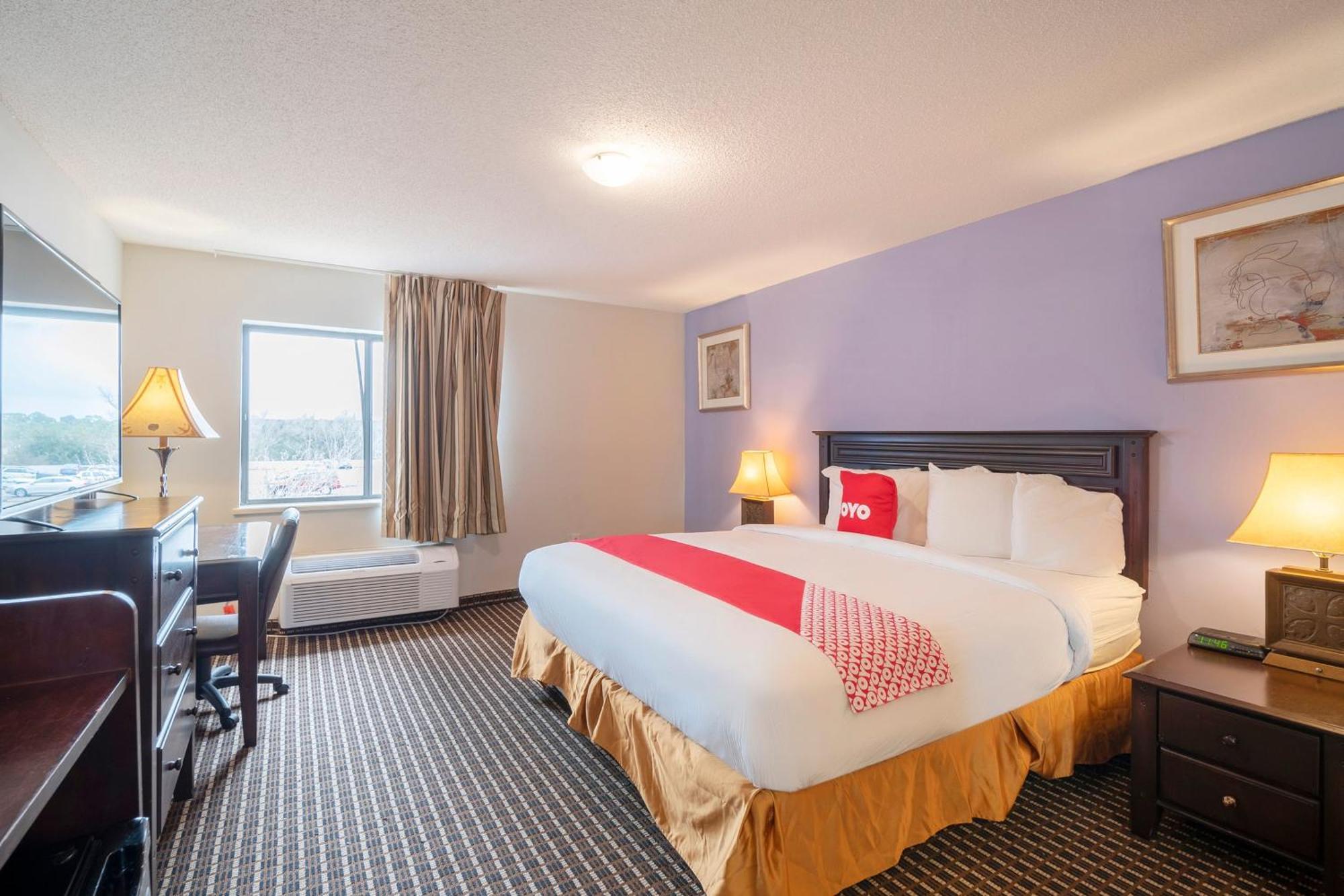 Oyo Townhouse Houston Airport North 호텔 외부 사진
