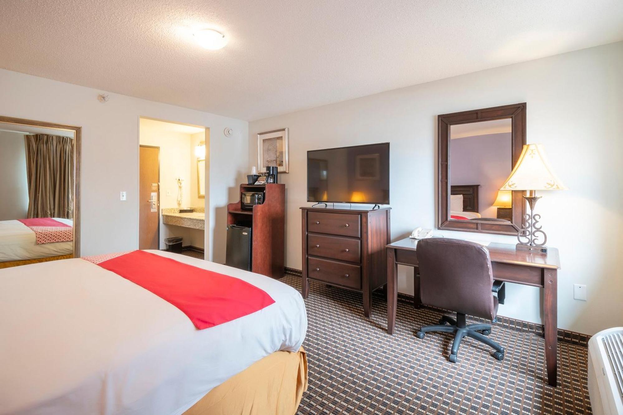 Oyo Townhouse Houston Airport North 호텔 외부 사진