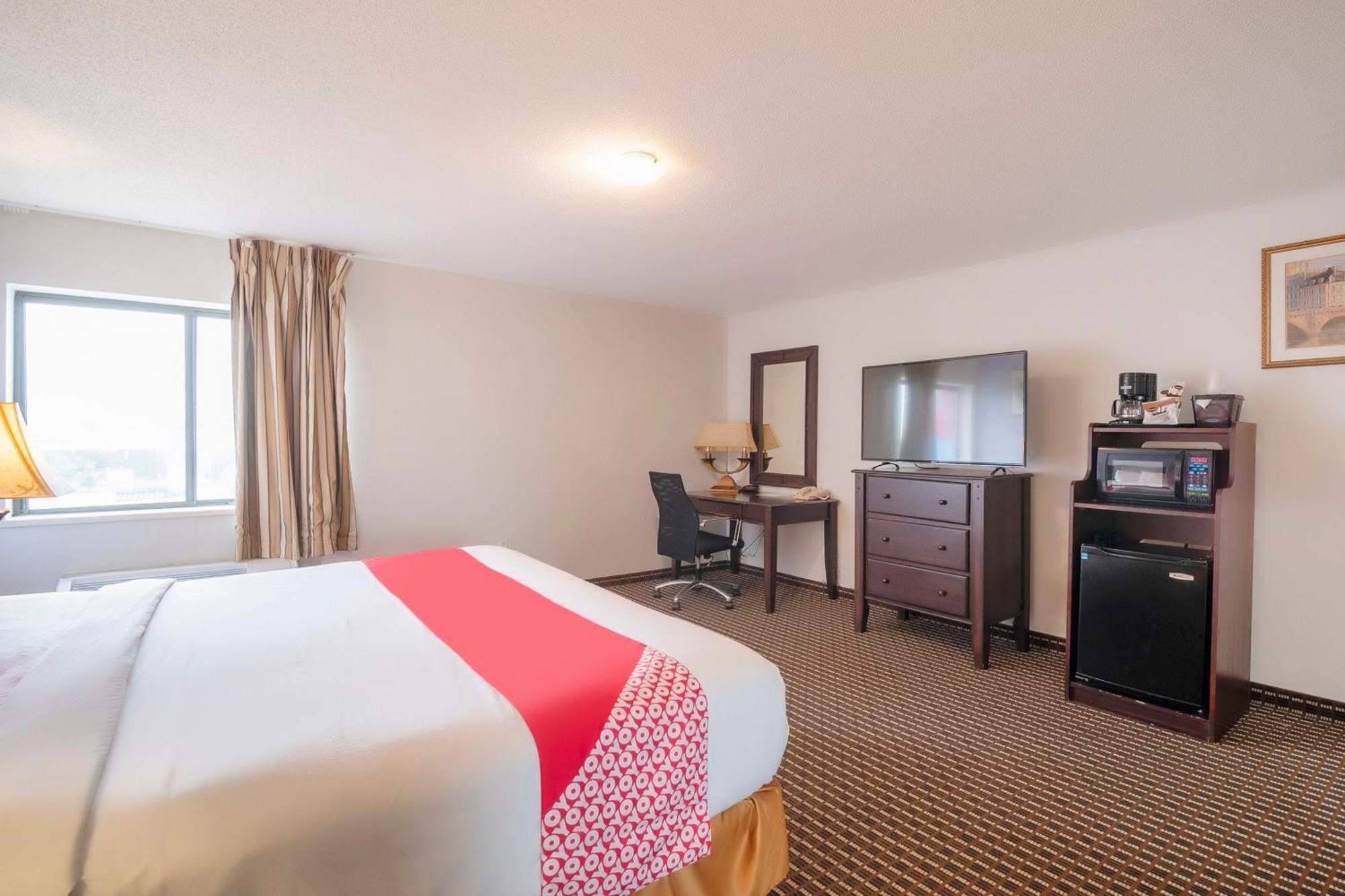 Oyo Townhouse Houston Airport North 호텔 외부 사진