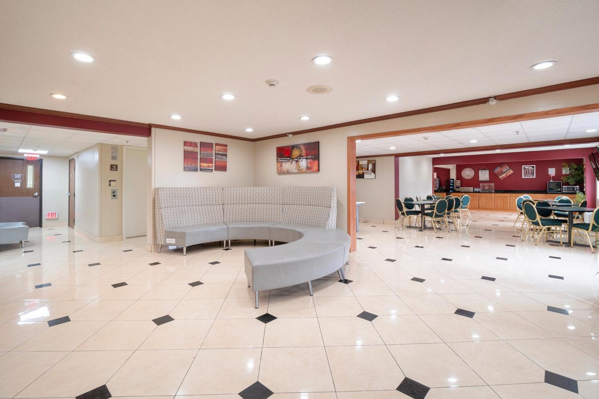 Oyo Townhouse Houston Airport North 호텔 외부 사진