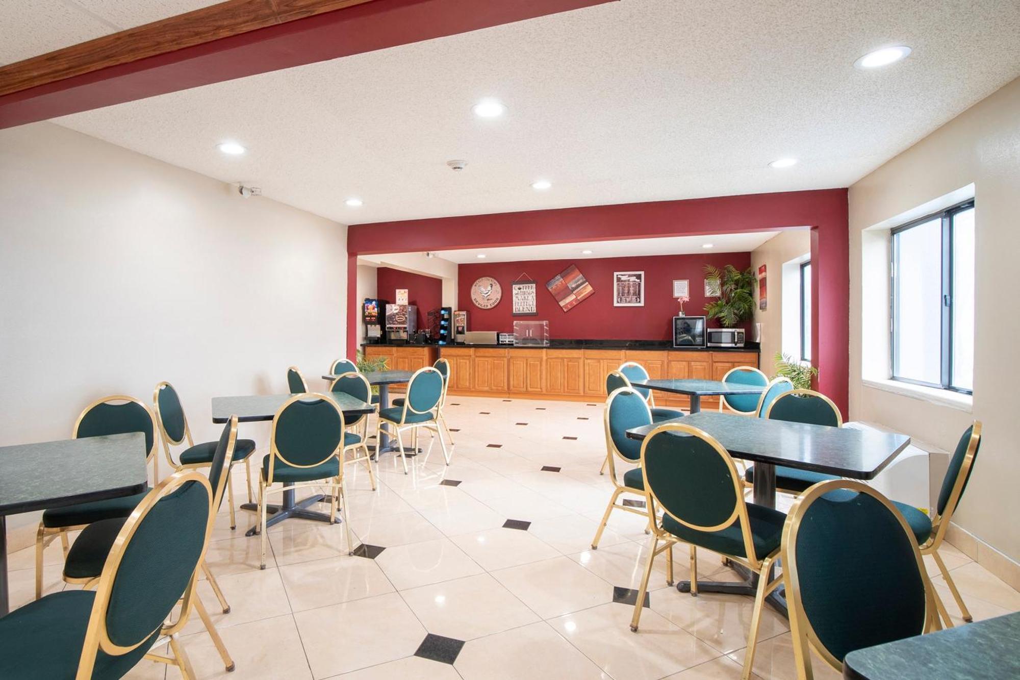 Oyo Townhouse Houston Airport North 호텔 외부 사진