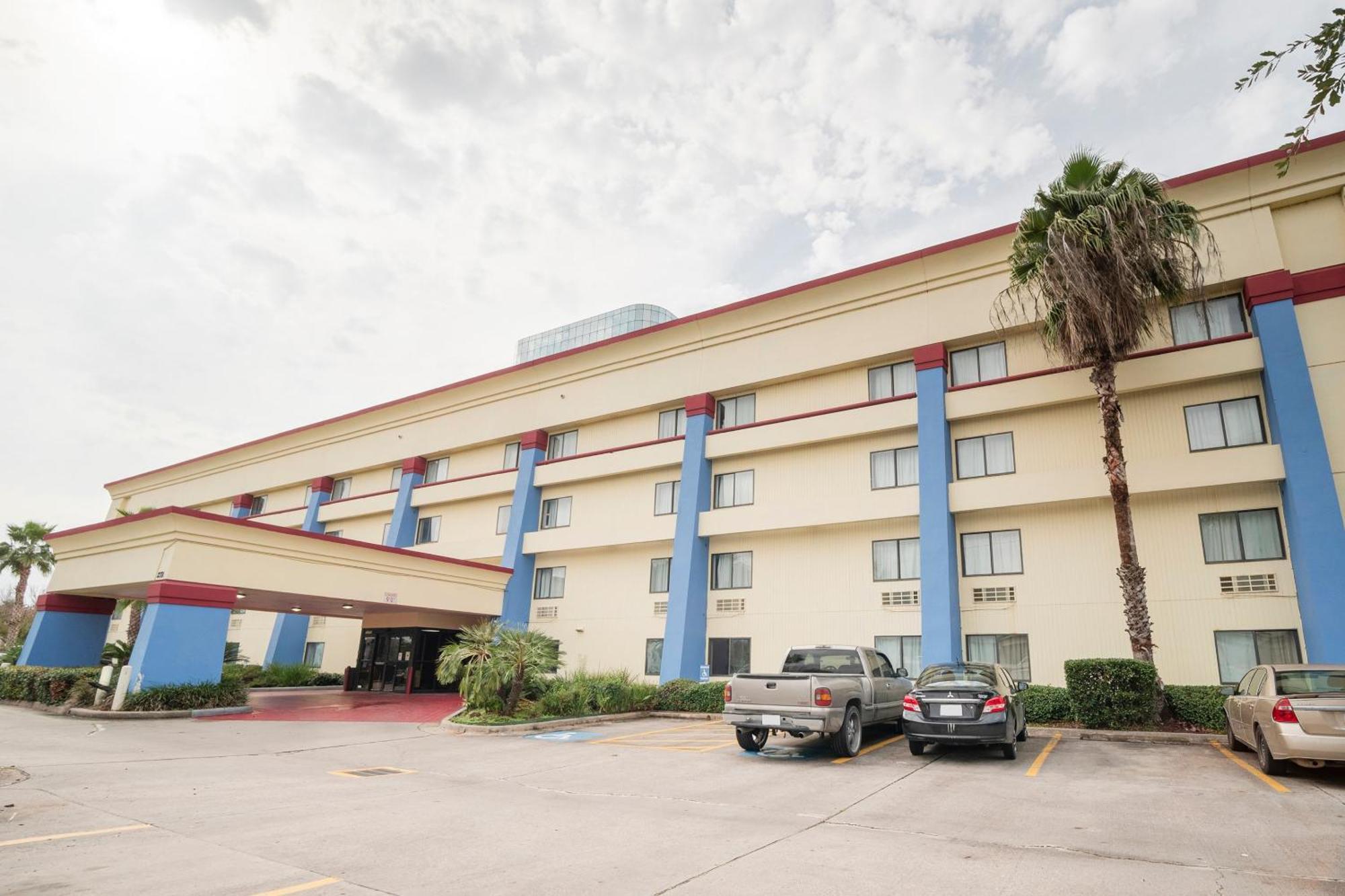 Oyo Townhouse Houston Airport North 호텔 외부 사진