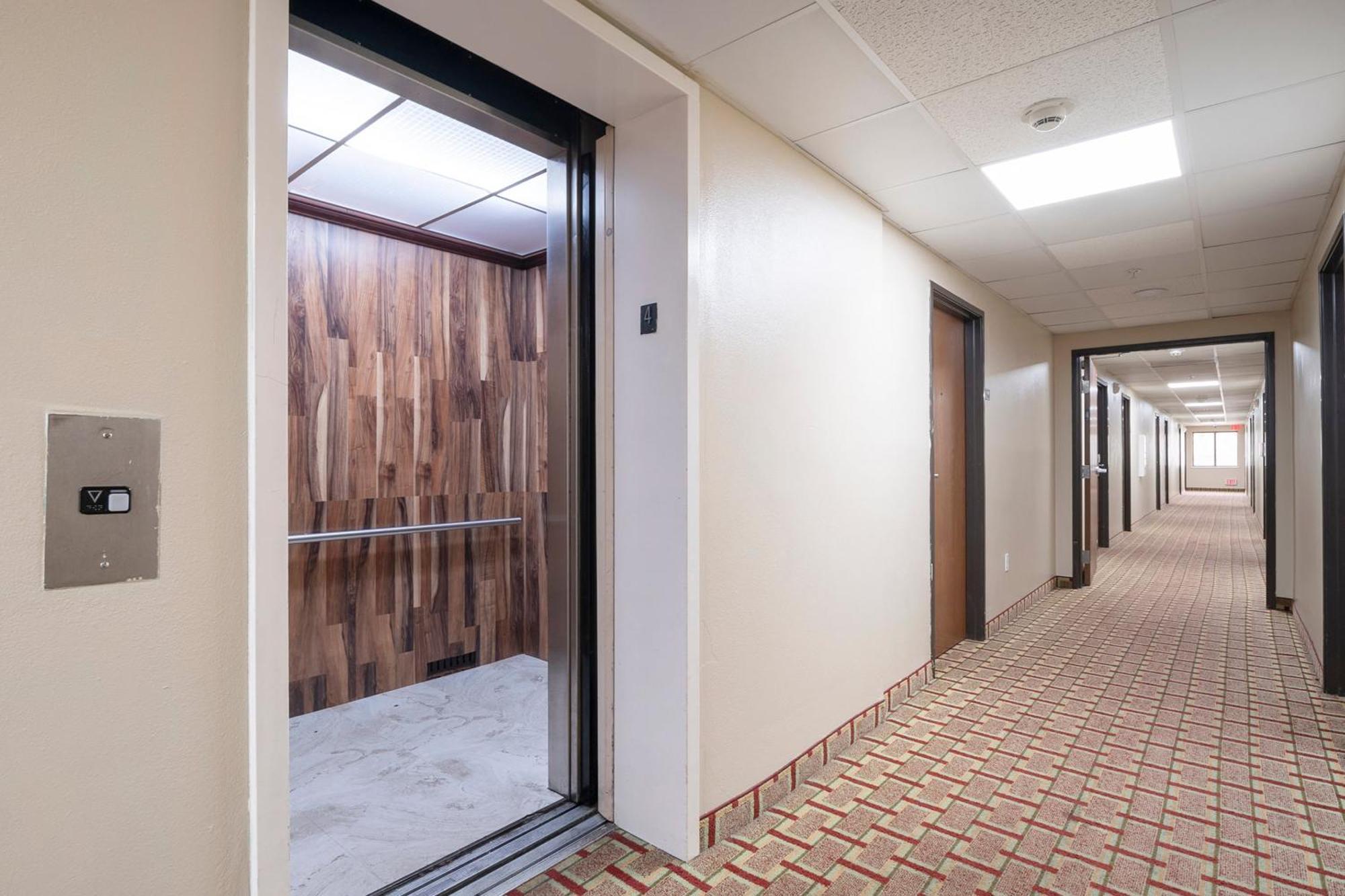 Oyo Townhouse Houston Airport North 호텔 외부 사진
