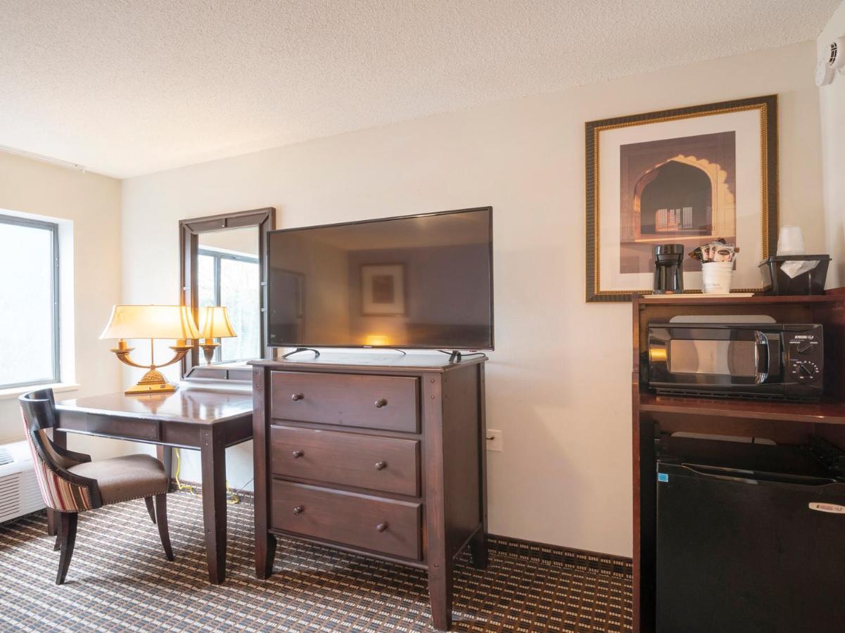 Oyo Townhouse Houston Airport North 호텔 외부 사진